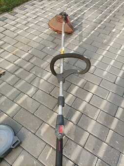 křovinořez, plotostřih, svahovka. - 3