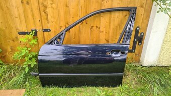 Levé přední dveře BMW E46 Orientblau - 3