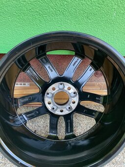 Hliníkové kola 18” na Mercedes - 3