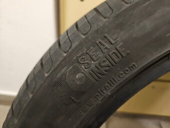 Pirelli Cinturato P7 235/45 R18 94W Seal Inside - 3
