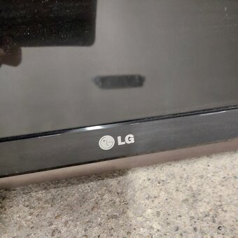 TV LG 80 - 3
