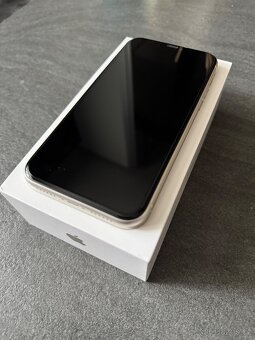 iPhone 11 64 GB Bílý - 3