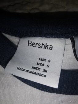 Nová tričko crop Blink 182 zn. Bershka vel. Xs a Sa - 3