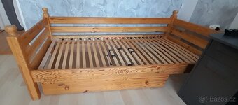Postel 90x200 cm z masivní borovice - 3