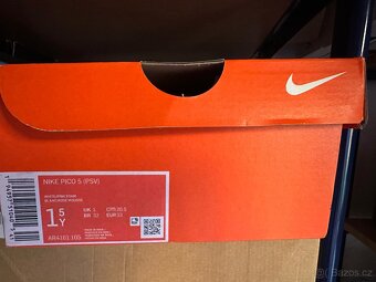 Nike - 3