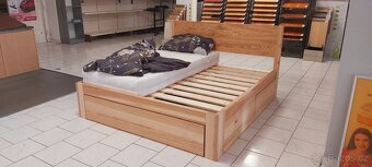 Postel z masivu. - 3