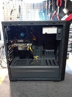 i3-8100/16GB DDR4/256GB M.2/1TB HDD/GTX 1060 3GB - 3