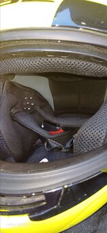Helma na motorku Ls2 - 3