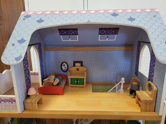 Playtive domeček pro panenky s vybavením - 3