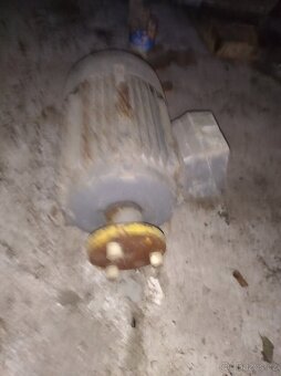 elektromotor 4kW 2900 ot/min - 3