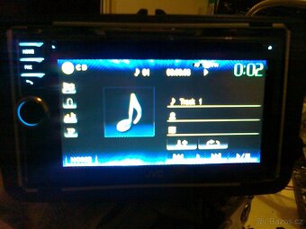 Prodám autorádio JVC-. - 3
