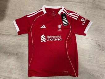 Dětský set Liverpool FC – velikost 28 - 3