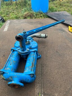 Čerpadlo na vodu rucni - 3