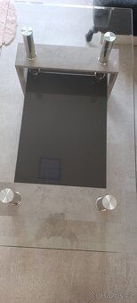 KONFERENČNÍ STOLEK - 3