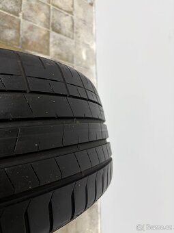 235/35r19 Pirelli P-Zero PZ4 dot23 - 3