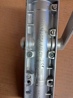 Samozavírač dveří - 3