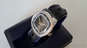 Hodinky Prim televize - 3