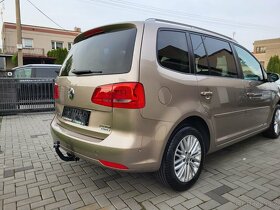 VW Touran 2.0TDI 103kw,výbava CUP,najeto 124tis.,top stav - 3