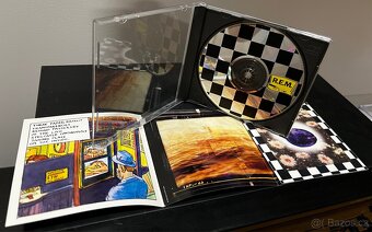 Out Of Time | by R.E.M. | REM | top USA press CD | NM+ - 3