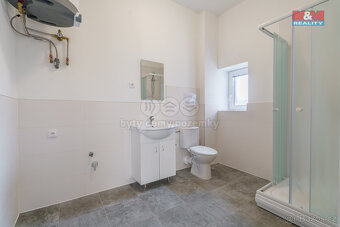 Pronájem bytu 2+1, 48 m², Sokolov, ul. Nádražní - 3