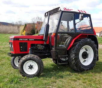 Traktor Zetor 7211 - 3