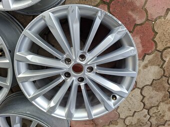 Alu kola 19" Škoda Superb Trinity 5x112 - 3