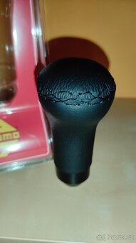 Řadící páka Momo - 3