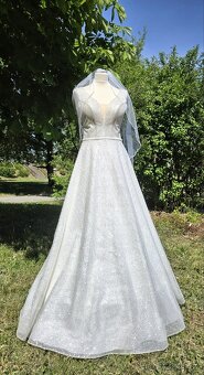 NOVÉ elegantní svatební šaty TŘPYTIVÉ - 3