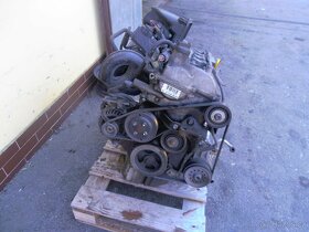 Motor Toyota Yaris 1,3i 2SZ-FE 64 kw - 3