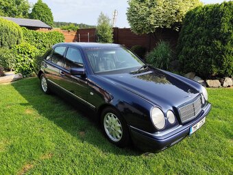 MERCEDES-BENZ E240 W210-REZERVACE - 3