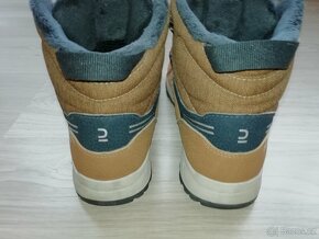 Zimní boty zn. Quechua, vel.37/38, délka stélky 24,5cm - 3
