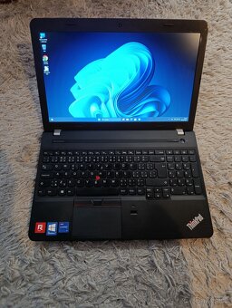 Lenovo ThinkPad i5 / 12 GB / FHD LCD / i na hry / W11 Pro - 3