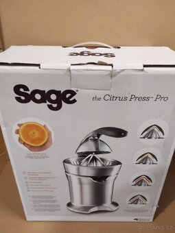 Elektrický lis na citrusové plody Sage 800CP - 3