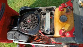Zahradní traktor Countax C300H - 3