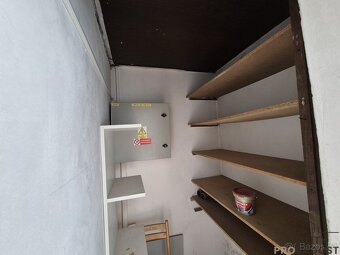Pronájem komerčního prostoru v Třinci- centrum - 3