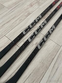 Hokejka CCM Jetspeed FT5 70/85flex levá ZÁRUKA - 3