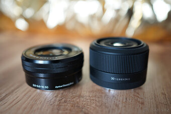 Sony 16-50 OSS, Sigma 30/2,8 - 3