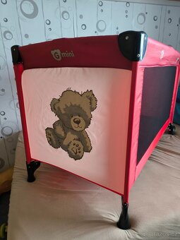 Cestovní postýlka - 3