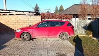 KIA Ceed SW 2008, 1.4 benzin - 3