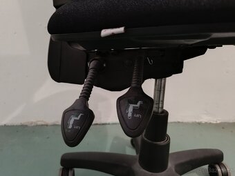 Kancelářská otočná židle Alba Matrix - 3