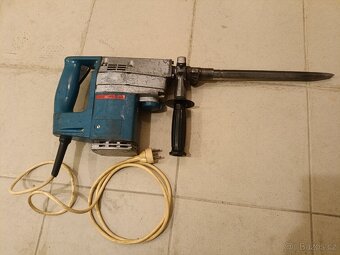 Prodám příklepovou vrtačku Celma PRWg 1II B - 3