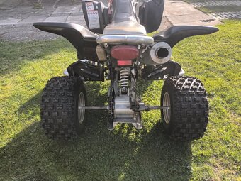 Yamaha raptor 660 - 3
