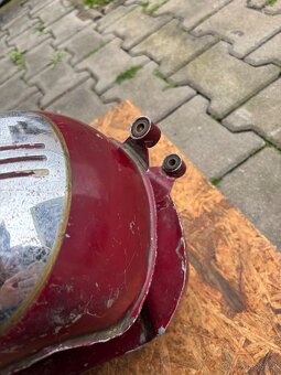 Jawa libeňák - nádrž - původní stav - 3