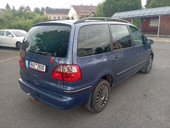 Ford Galaxy - 3