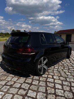 VW Golf VI R-Original / Manuál / 4x4 / KWV1 / SRS-TEC / R19 - 3