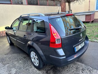Renault Megane 1.6 i - 3