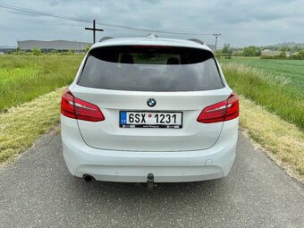 BMW 218i Active Tourer - F45, historie, automat - 3