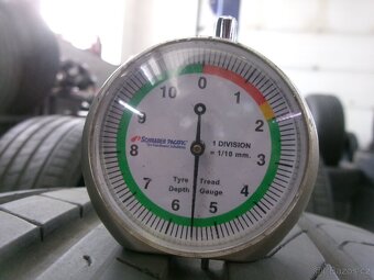 235/55 R18 PIRELLI (5,5mm) č.15698/b6 - 3
