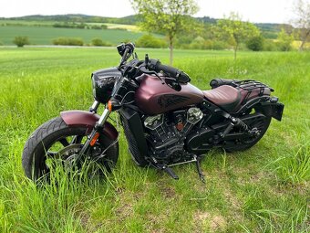INDIÁN SCOUT BOBBER - 3