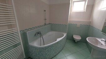 Pronájem bytu 1+kk 34 m² Praha 4 – Písnice - 3